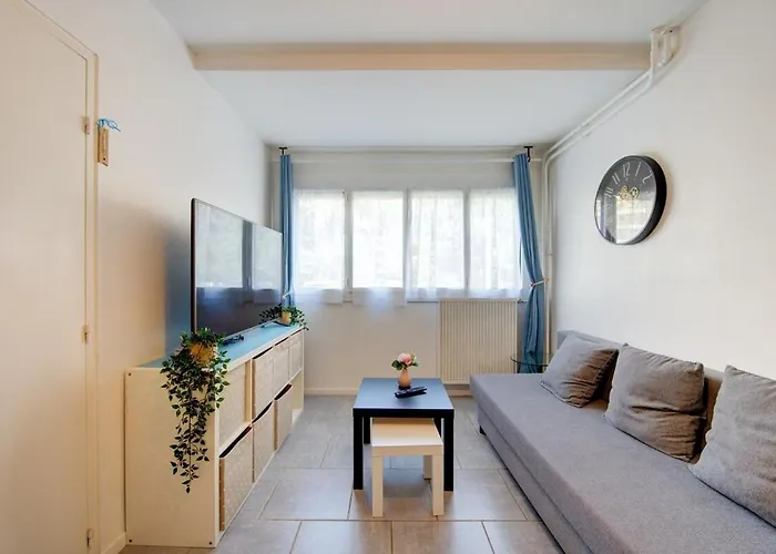 公寓 Le Terminus Gare De *